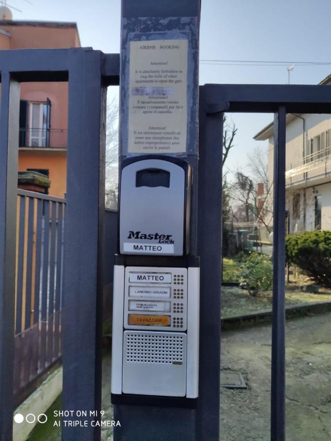 Domus Lungo Ticino Apartment ปาเวีย ภายนอก รูปภาพ