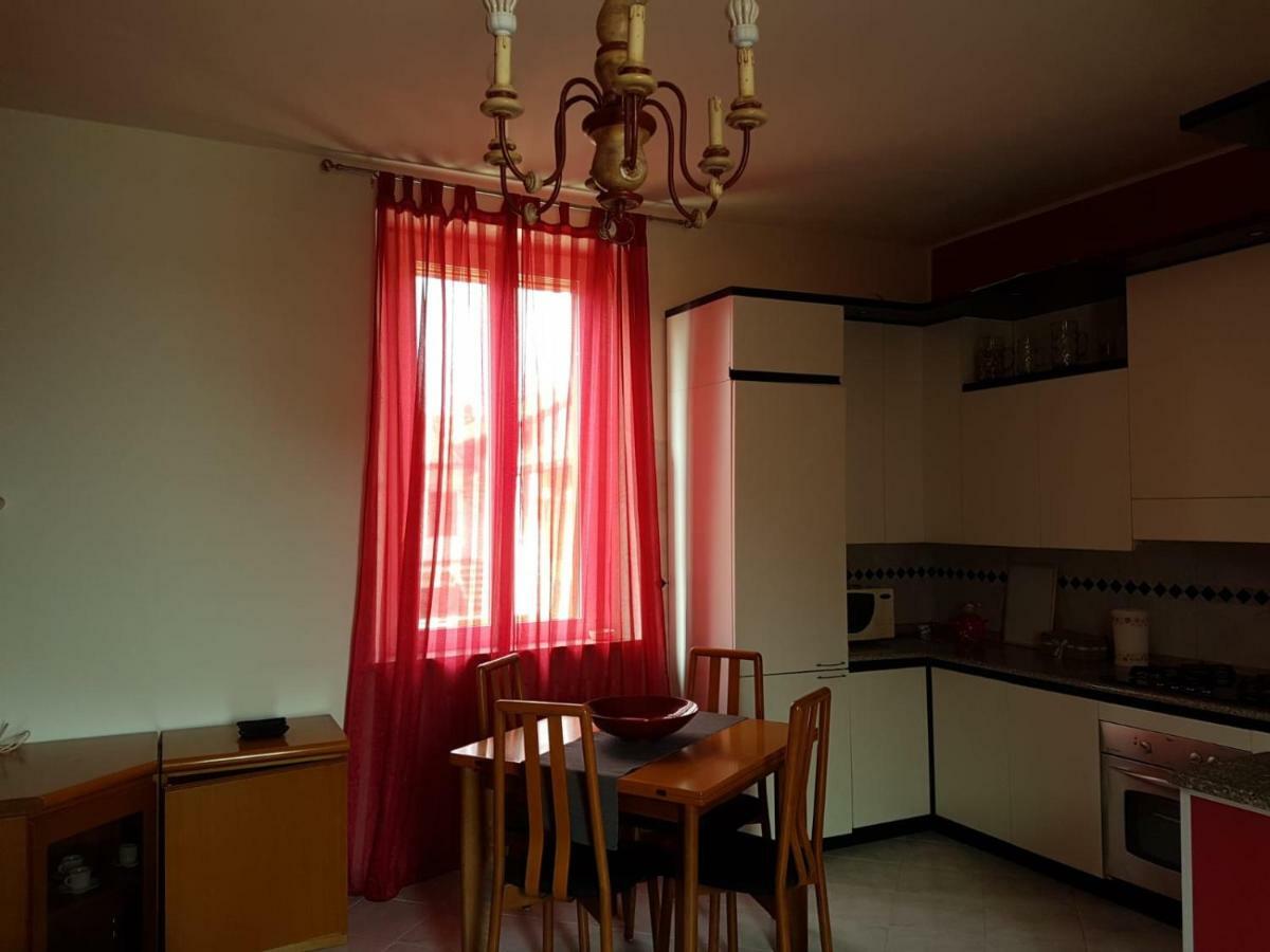 Domus Lungo Ticino Apartment ปาเวีย ภายนอก รูปภาพ